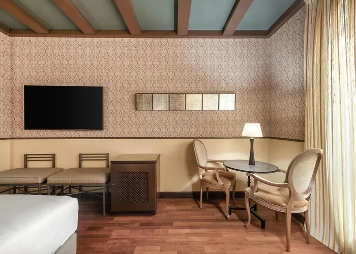 Hotel Palacio del Carmen, Autograph Collection